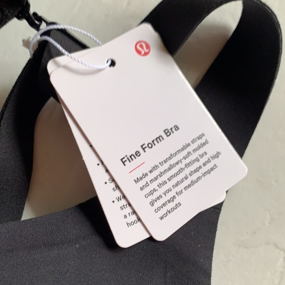 NEW! Lululemon 🍋 Fine Form Bra Black - Picture 10 of 10